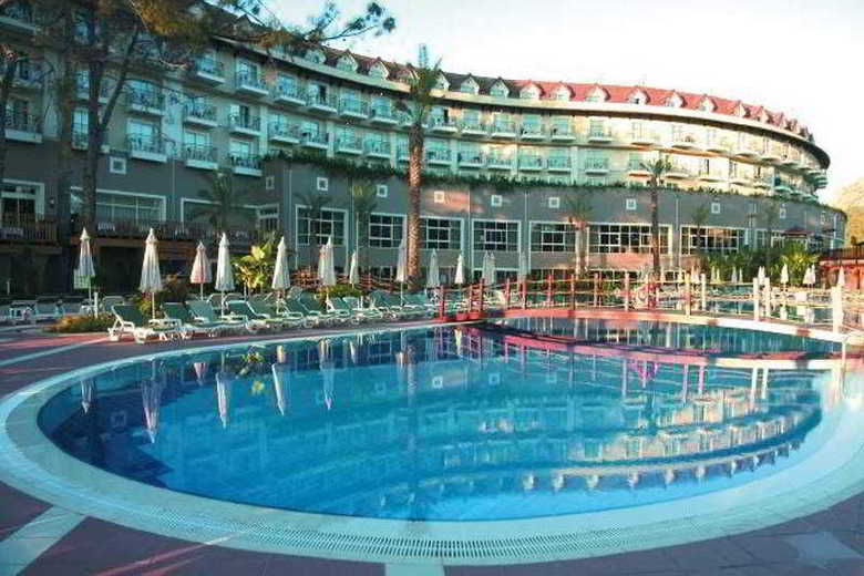 Hotel Amara Wing Resort