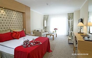 Hotel Amara Wing Resort