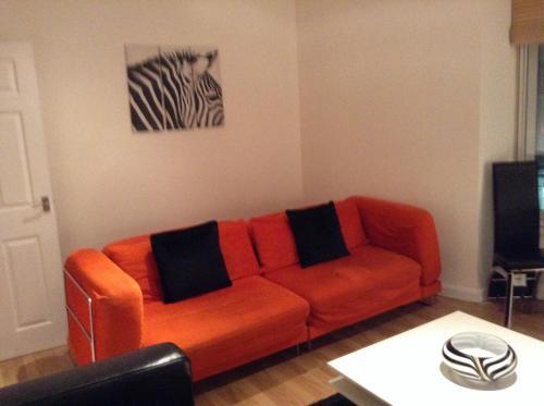 Mode Apartments