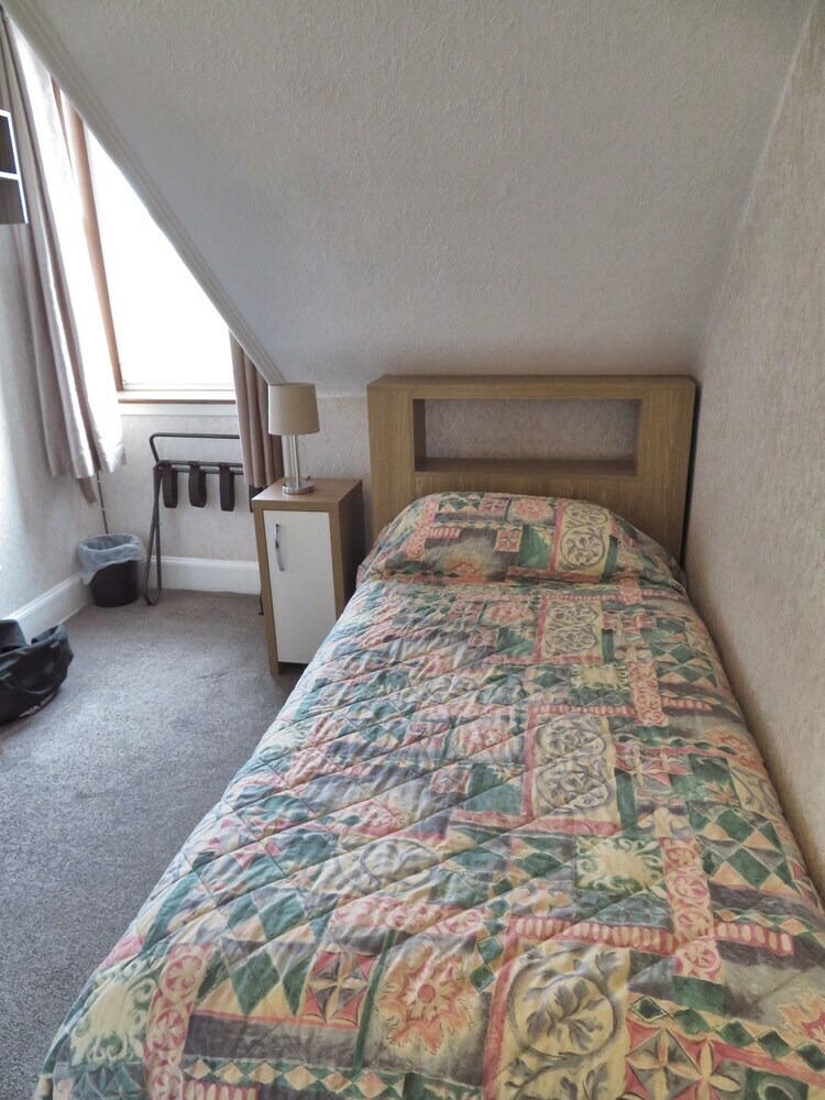 Hostal Park Hill Guest House
