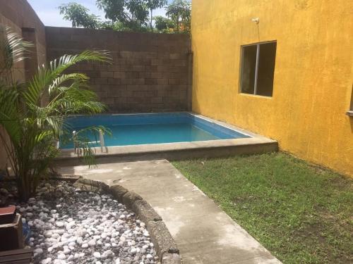 Casa En Temixco Morelos, Alberca Privada Y Asador.
