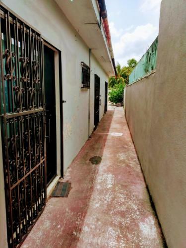 Hostal Casa Ixchel - Private Parking, A/c, Wifi, Hot Water, A/c