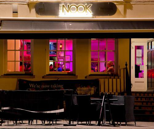 Hostal The Nook Guest House