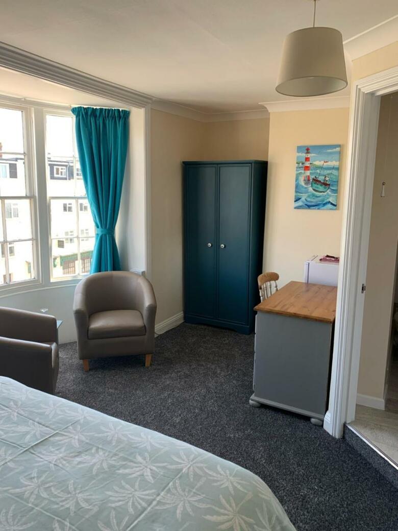 Hostal Letchworth Guest House