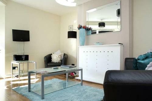 Royal View Apartments