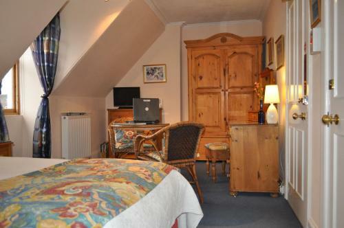 Hostal Ashdene House