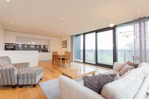 My-quartermile Apartments