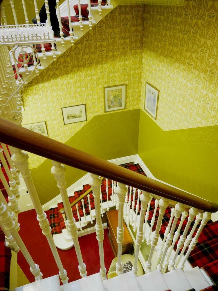 Ritz Hotel