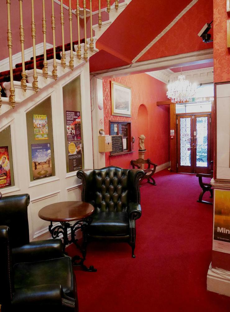 Ritz Hotel