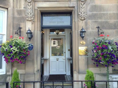 Bed & Breakfast Classic Guest House