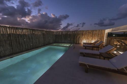 Hotel The Waves Tulum