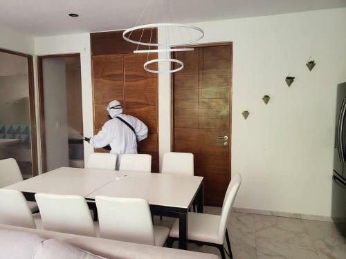 Private Rooftop With Plunge Pool And Fast Wifi Plus Free Parking