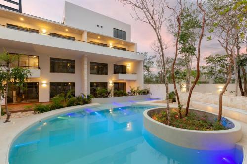 Apartamento Luxurious Condo Surrounded By Nature Private Balcony Shared Pool With Sundeck