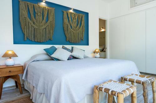 Yaakunah Dine Poolside At A Chic Paradise Villa In Tulum