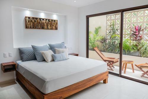 Blue Luxury Kukulkan Apartments