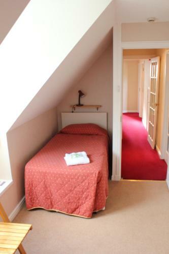 Hostal Marchfield Guest House