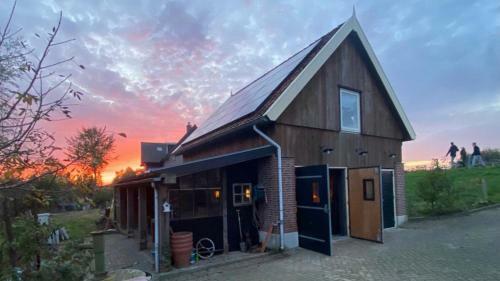 Hostal Bommelerhoeve B&B & Vakantiewoning