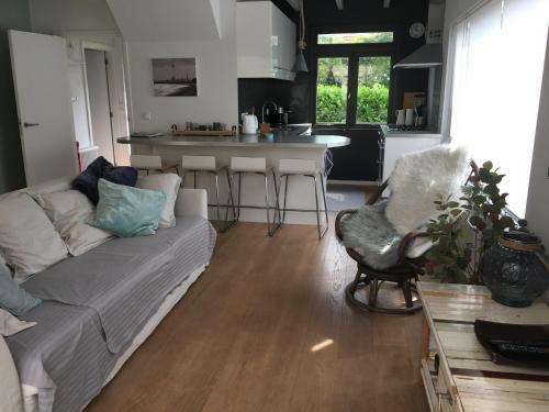 Lovely Beachhouse In Ouddorp