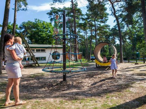 Holiday Home Oostappen Vakantiepark Arnhem-2