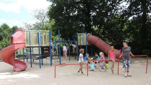 Chalet 15 "de Tien Heugten" Vakantiepark Schoonloo