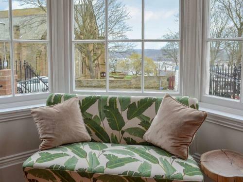 Twin Bays House