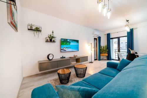 Summer Quantum Valentine's Apartment
