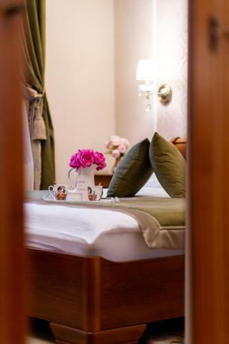 Central Harmony Apartment