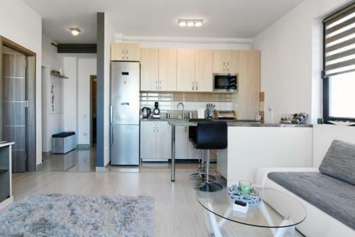 Luxor Apartment Otopeni