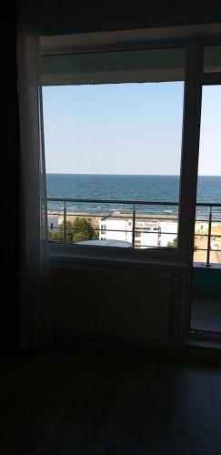 Summerland Sea View Apartment