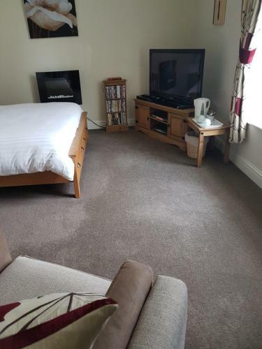 Hostal Roosecote Guest House