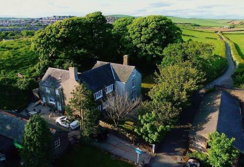 Hostal Roosecote Guest House