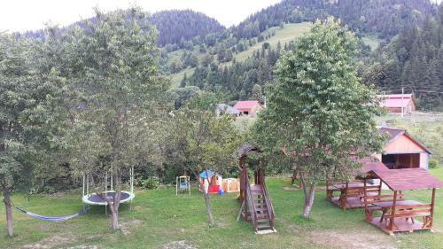Hostal Pensiunea Teomir