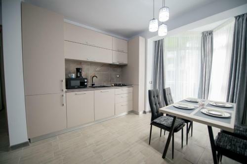 Apartament Mamaia Alezzi