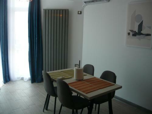 Apartament Blue Sky Alezzi