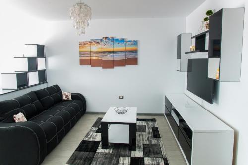 Apartament Alezzi Black&white 3