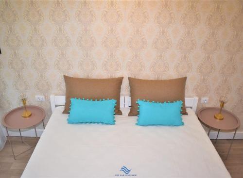 Onix Blue Mamaia Apartment 2
