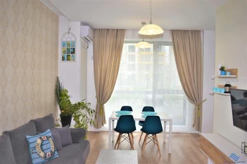 Onix Blue Mamaia Apartment 2