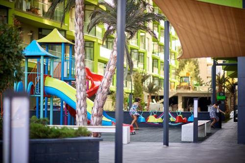 Apartamento Paradise Sea View 2bd Apt Spa N Pools Alezzi Beach Resort