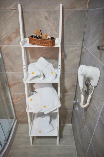 Sunny Side Apartments In Complexul Alezzi Beach