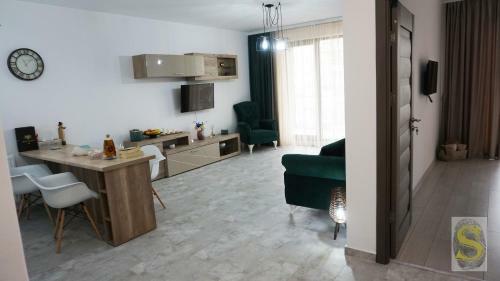 Holidayy Apartments-mamaia Nord