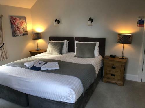Trumbles Gatwick B&B