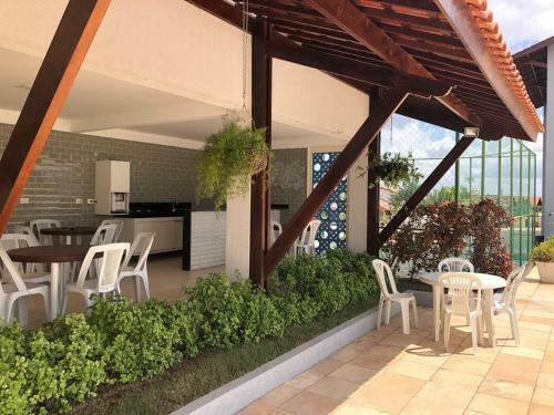 Apartamento Em Gravat� Com Piscina E �rea de Lazer. Condom�nio Jacarand�