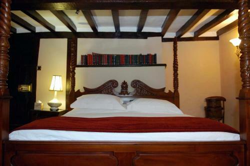 Hostal The Old Hall Country House