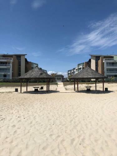 Condom�nio Terramaris - Apartamento Beira Mar