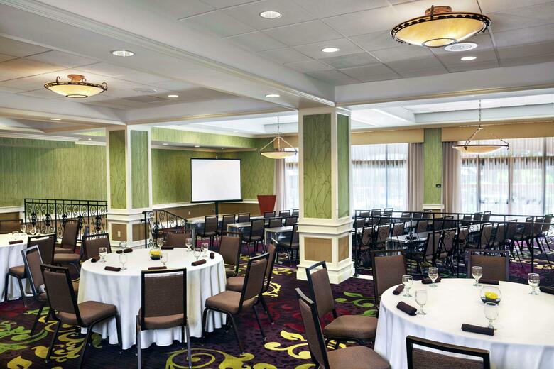 Doubletree Hotel Sonoma