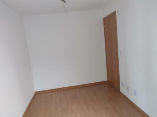 Um Quarto de Apartamento Em S�o Paulo