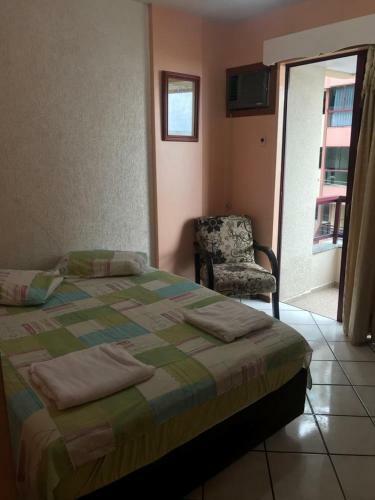 Apartamento Meia Praia Lateral Mar (Wi-fi E Ar-condicionado)