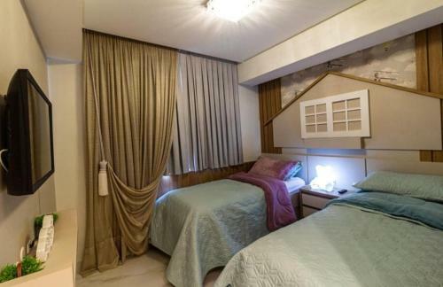 Apartamento Meia Praia Itapema 3 Su�tes-350m Mar