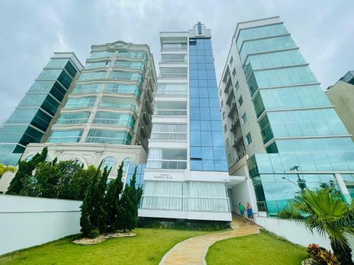Apartamento Cobertura Infinity Blue Em Itapema-sc