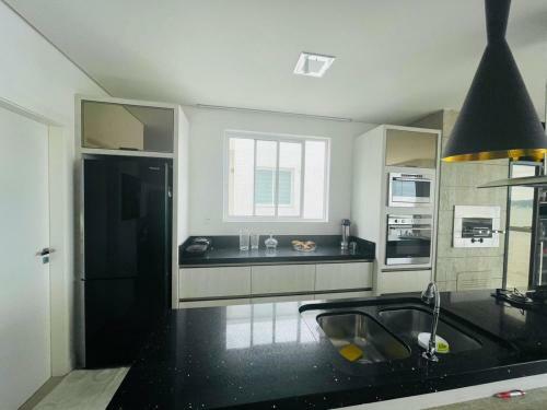 Apartamento Cobertura Infinity Blue Em Itapema-sc